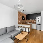 Cricoteque - Luxury 1br Riverside Apartment *
